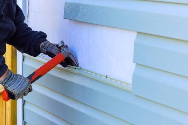Reliable Emergency Siding Repair contractor in Cleves, OH by Squared Siding
